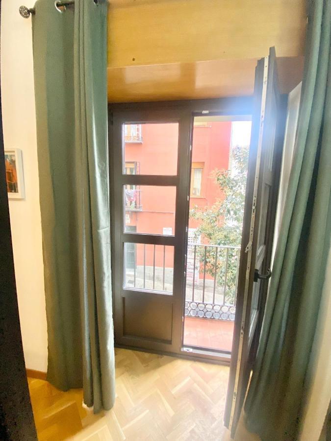 Centro Barrio Embajadores 01 Madrid Esterno foto